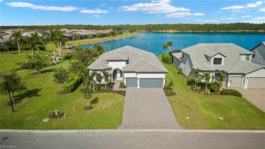 19231 Aqua Shore DR FORT MYERS, FL 33913
