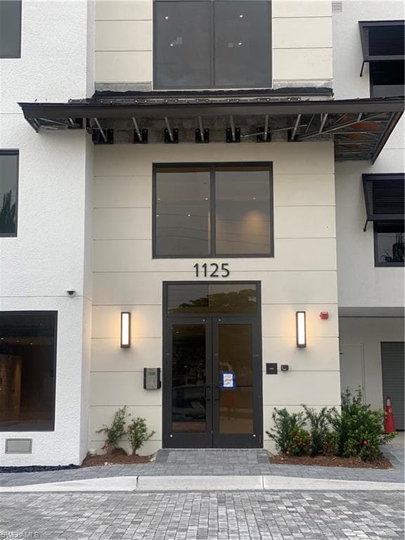 1125 Central AVE 373 NAPLES, FL 34102