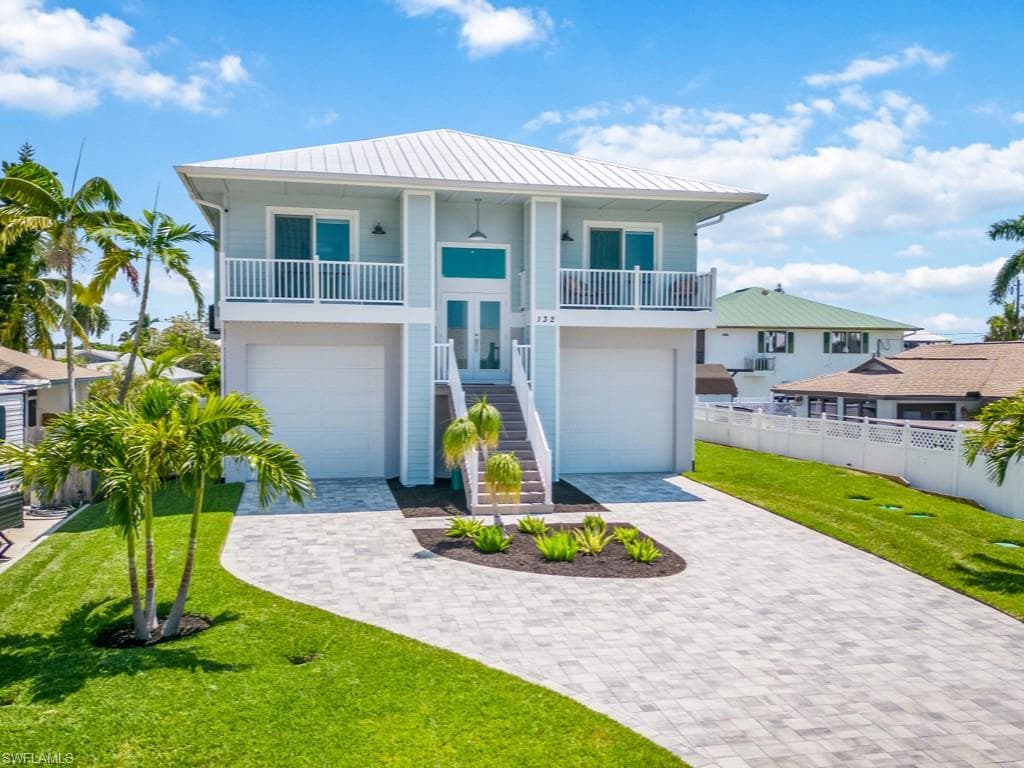 132 Jamaica DR NAPLES, FL 34113