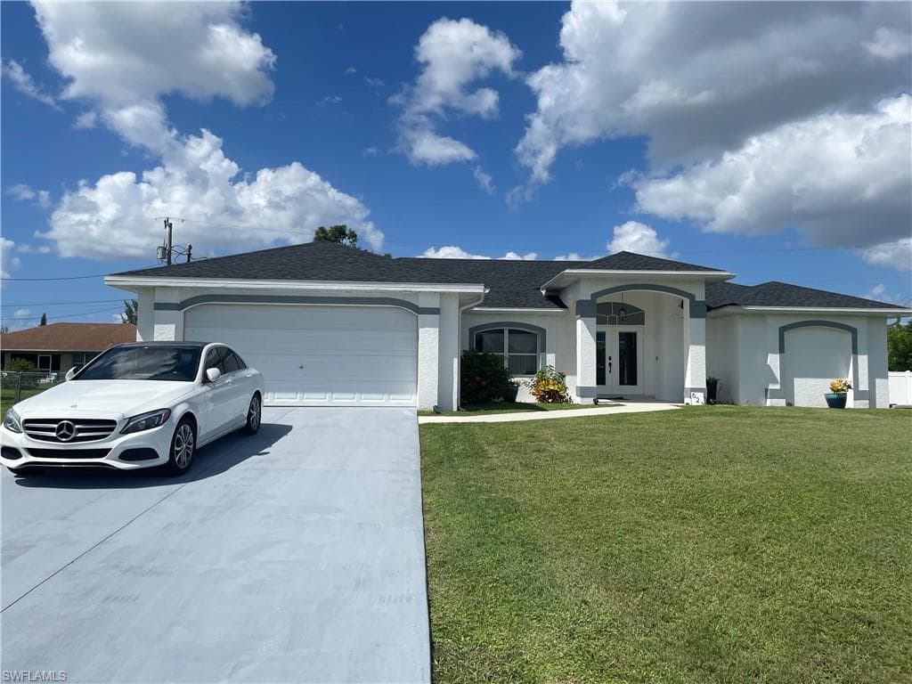 623 SW 23rd TER CAPE CORAL, FL 33991