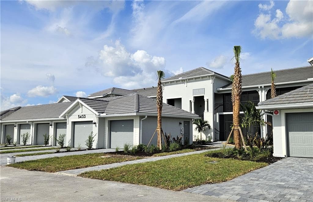5433 Double Eagle CIR 2923 AVE MARIA, FL 34142