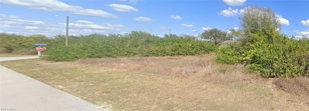 3716 16th ST SW LEHIGH ACRES, FL 33976