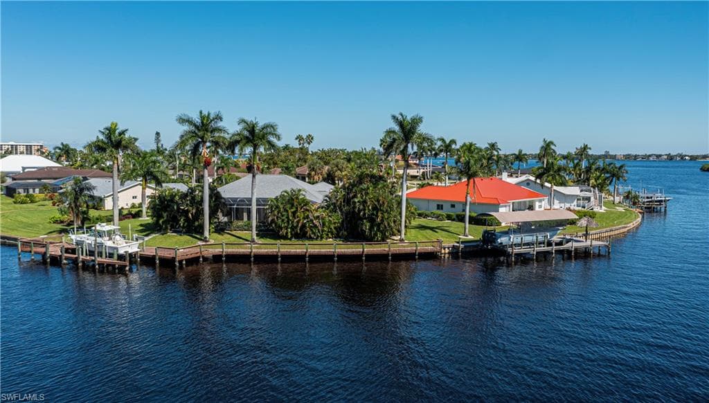 2002 SE 47th ST CAPE CORAL, FL 33904