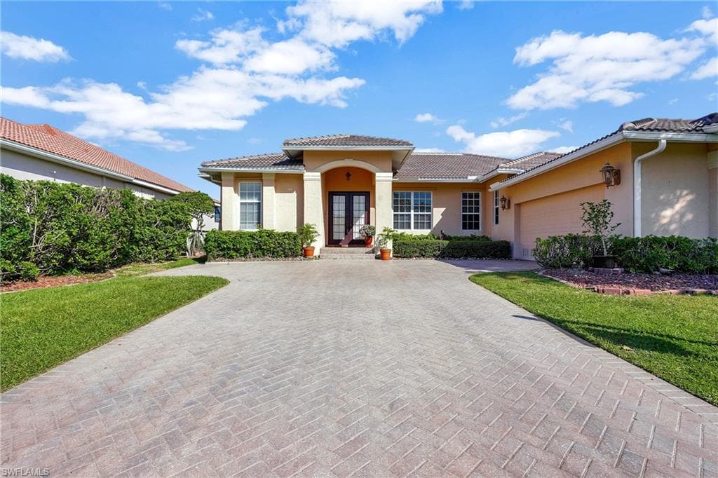 8309 Southwind Bay CIR FORT MYERS, FL 33908