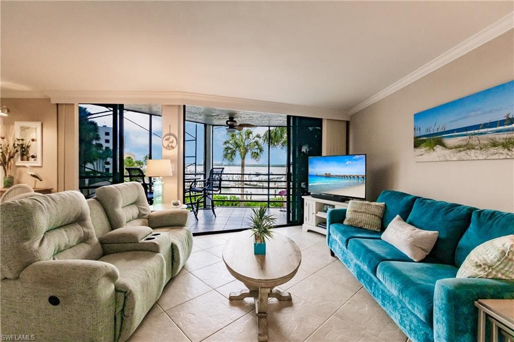 1085 Bald Eagle DR B203 MARCO ISLAND, FL 34145