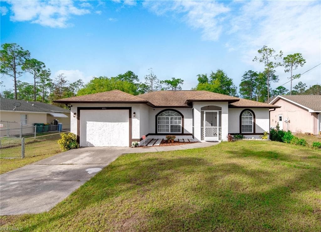 271 Everglades BLVD N NAPLES, FL 34120
