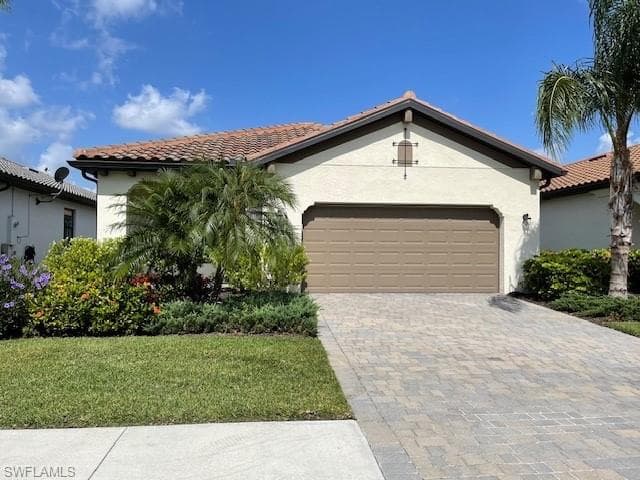 11564 Golden Oak TER FORT MYERS, FL 33913