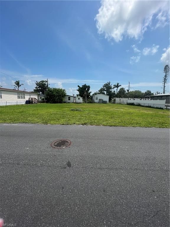 12101 Cypress DR FORT MYERS, FL 33908
