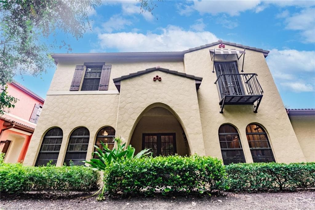 9153 Chula Vista ST 13204 NAPLES, FL 34113