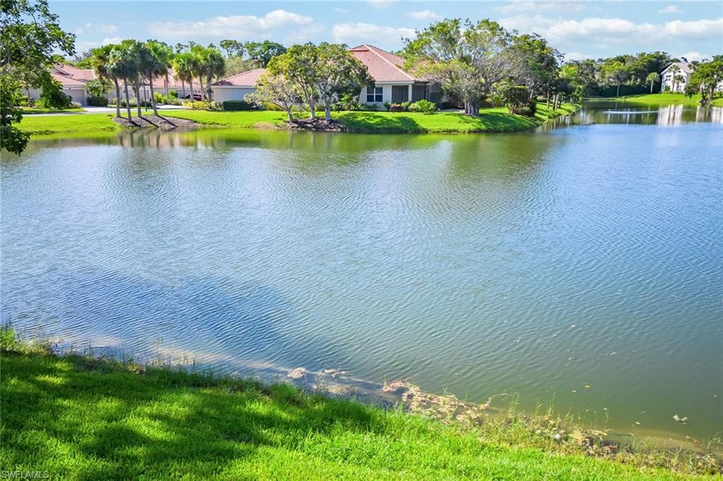 8380 Whisper Trace LN 203 NAPLES, FL 34114