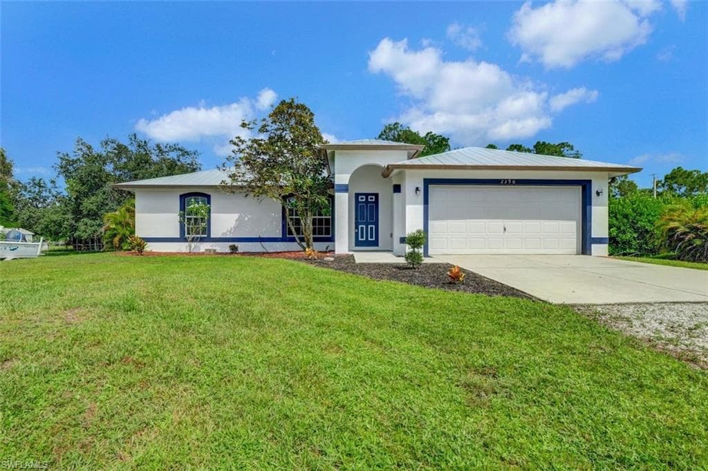 2390 Birdsong LN NAPLES, FL 34117
