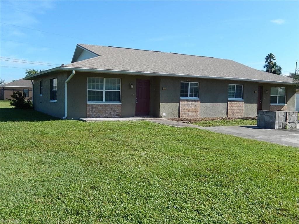 129 SE 12th TER CAPE CORAL, FL 33990