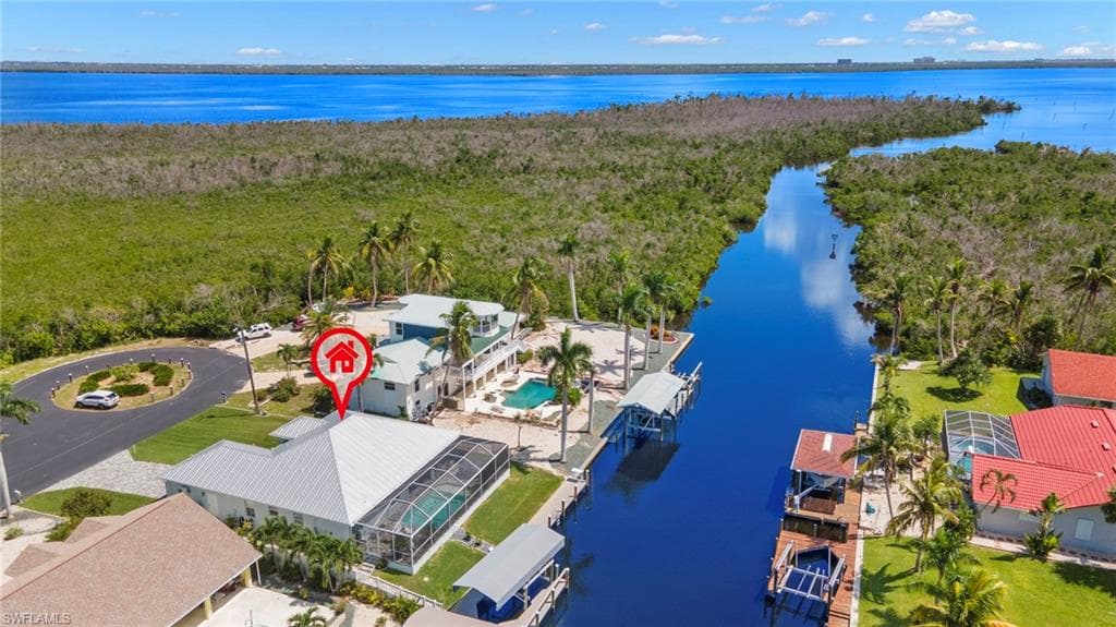 3227 Manatee DR ST. JAMES CITY, FL 33956