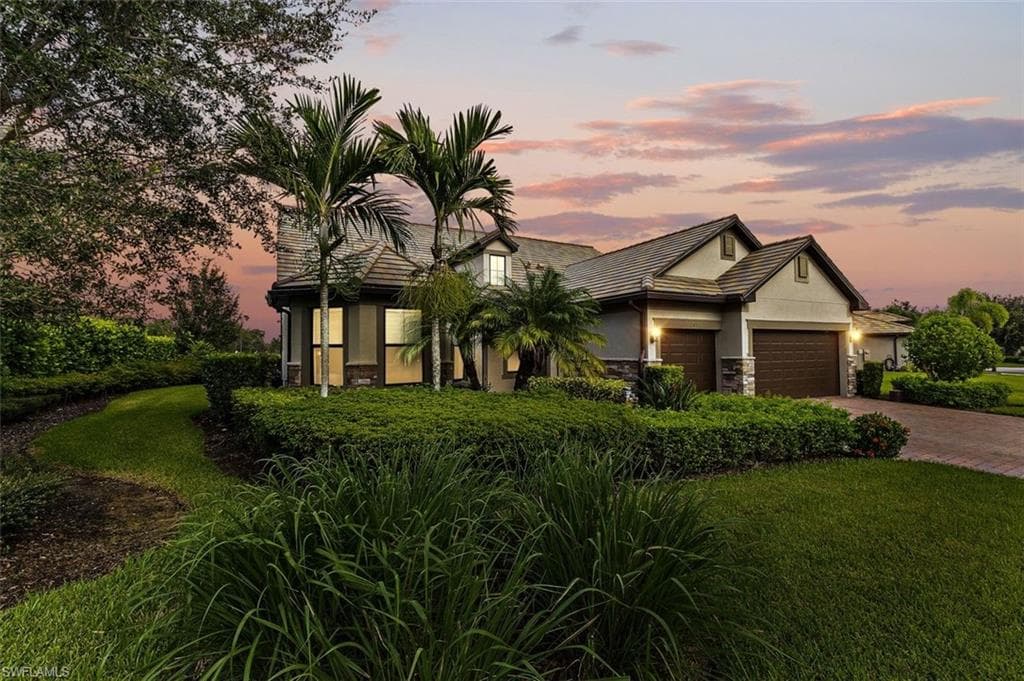 7383 Mockingbird CT NAPLES, FL 34114