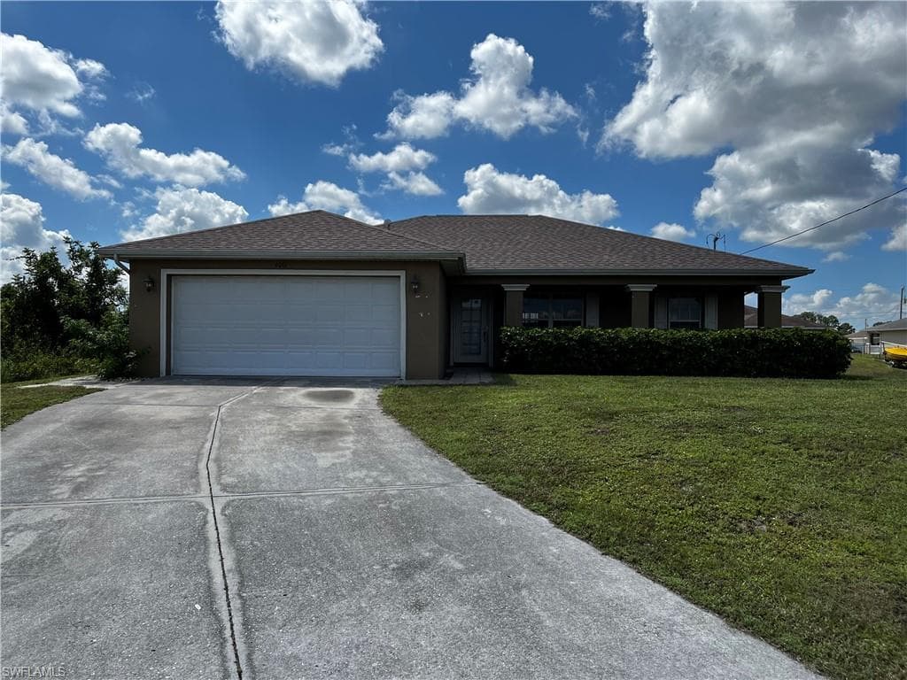 4001 10th ST SW LEHIGH ACRES, FL 33976