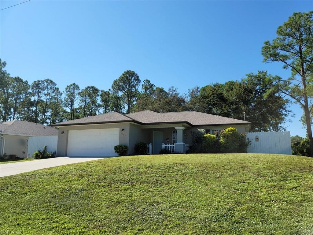 3509 67th ST W LEHIGH ACRES, FL 33971