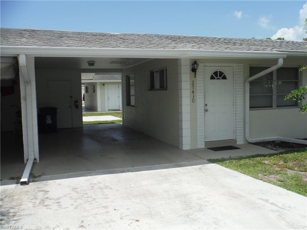 27430 Village Garden WAY BONITA SPRINGS, FL 34135