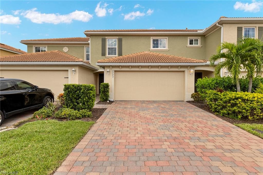 3723 Crofton CT FORT MYERS, FL 33916