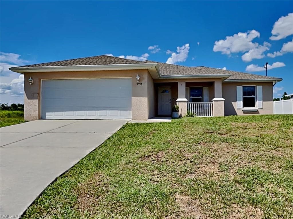 2718 31st ST SW LEHIGH ACRES, FL 33976