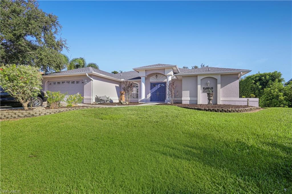 911 SE 20th ST CAPE CORAL, FL 33990