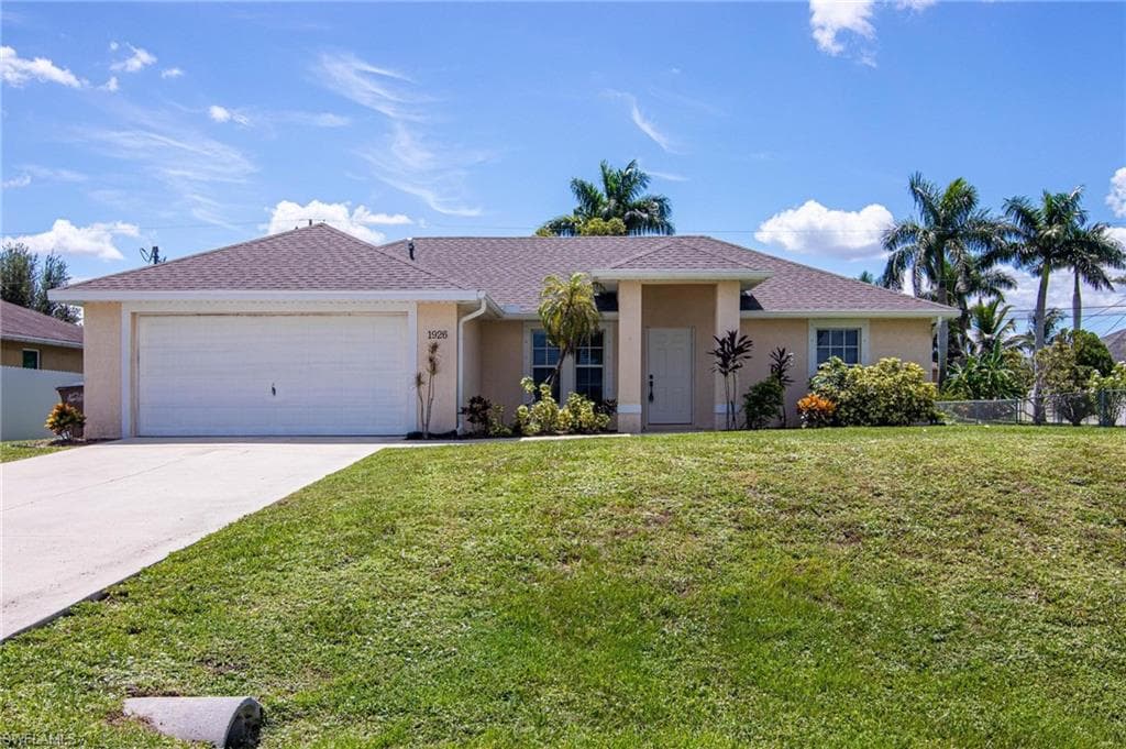 1926 NE 18th TER CAPE CORAL, FL 33909