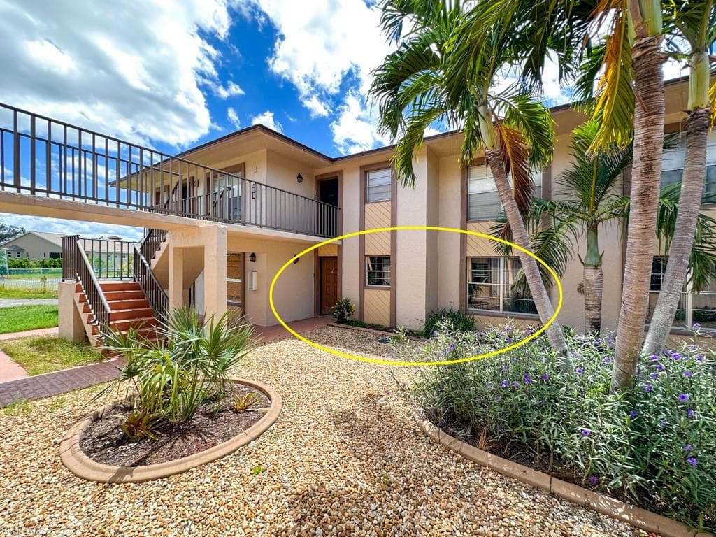 16881 Davis RD 514 FORT MYERS, FL 33908