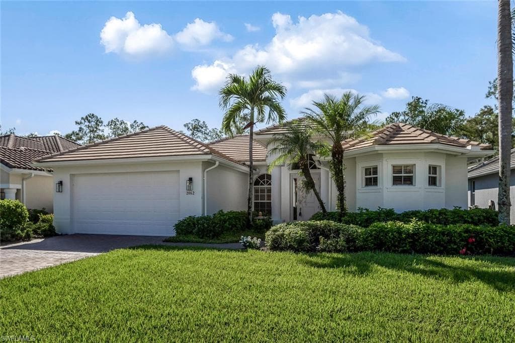 2862 Lone Pine LN NAPLES, FL 34119