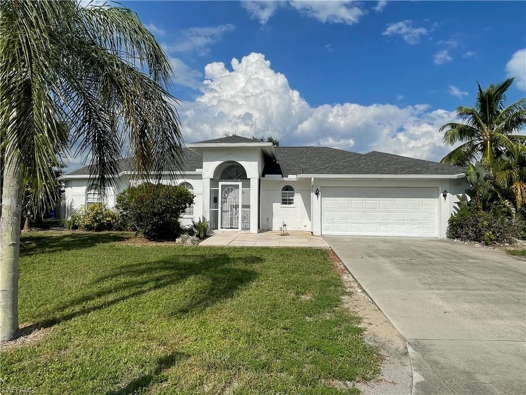 11556 Forest Mere DR BONITA SPRINGS, FL 34135