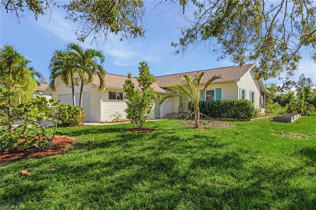 13673 Hampton RD BOKEELIA, FL 33922