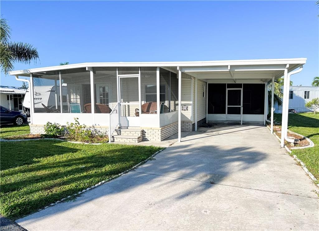 324 Rosa Lee AVE FORT MYERS, FL 33908