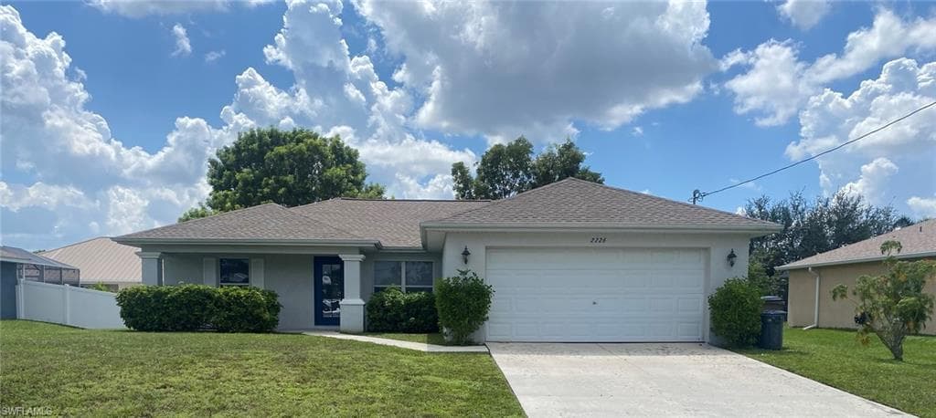 2226 NE 34th TER CAPE CORAL, FL 33909