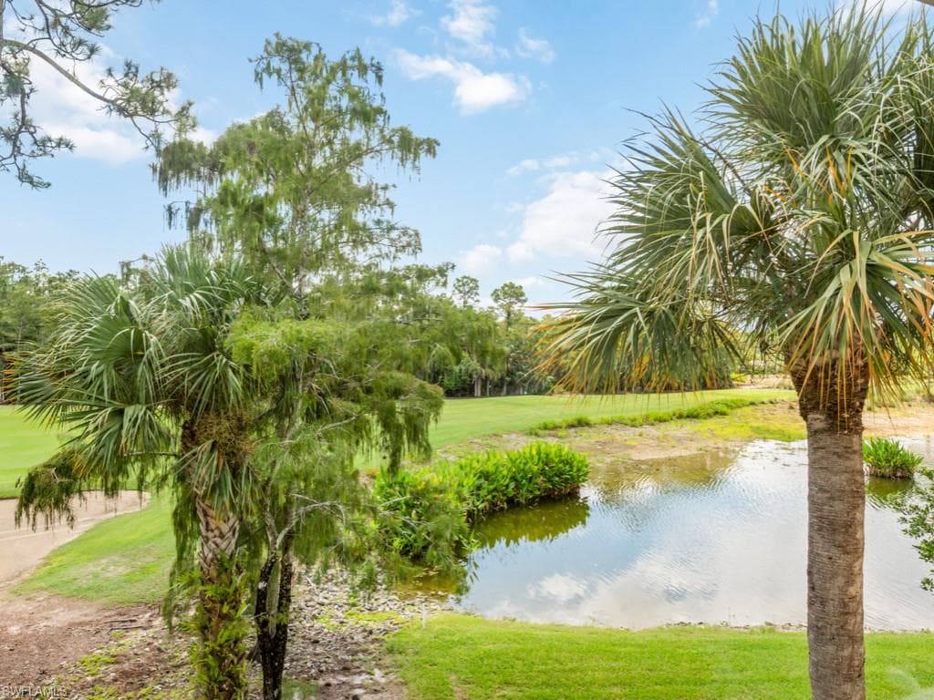3990 Bishopwood CT W 201 NAPLES, FL 34114