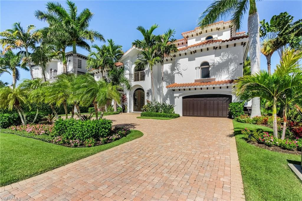 403 Seabee AVE NAPLES, FL 34108