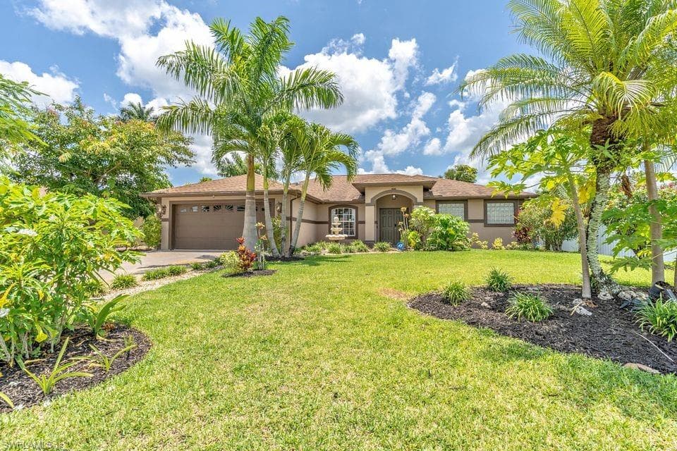 3054 44th ST SW NAPLES, FL 34116