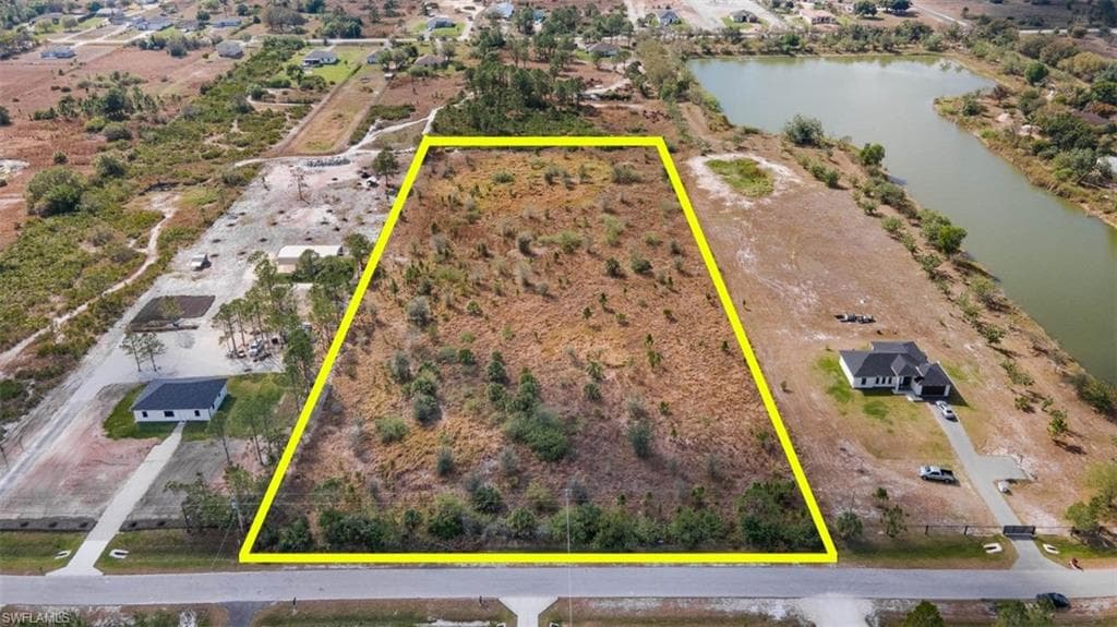 xxx 58th AVE NAPLES, FL 34120