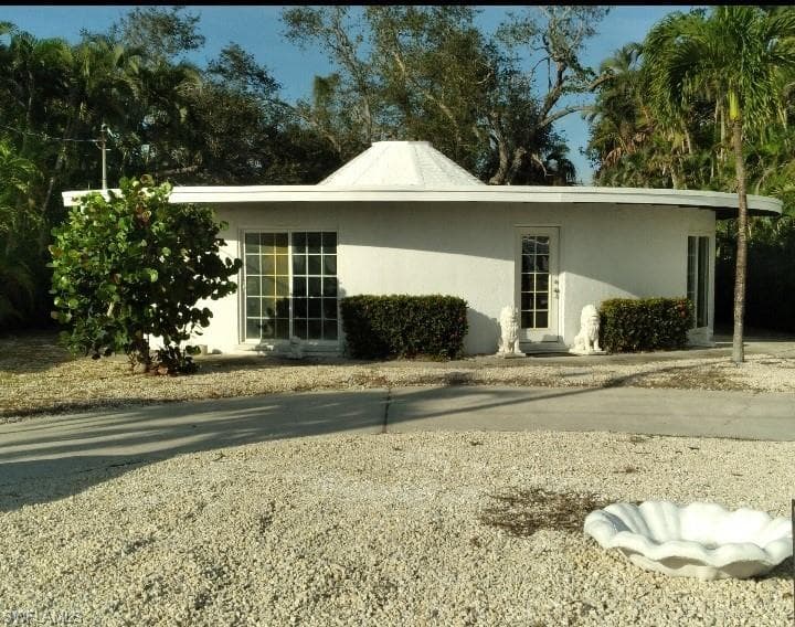 301 Donora BLVD FORT MYERS BEACH, FL 33931
