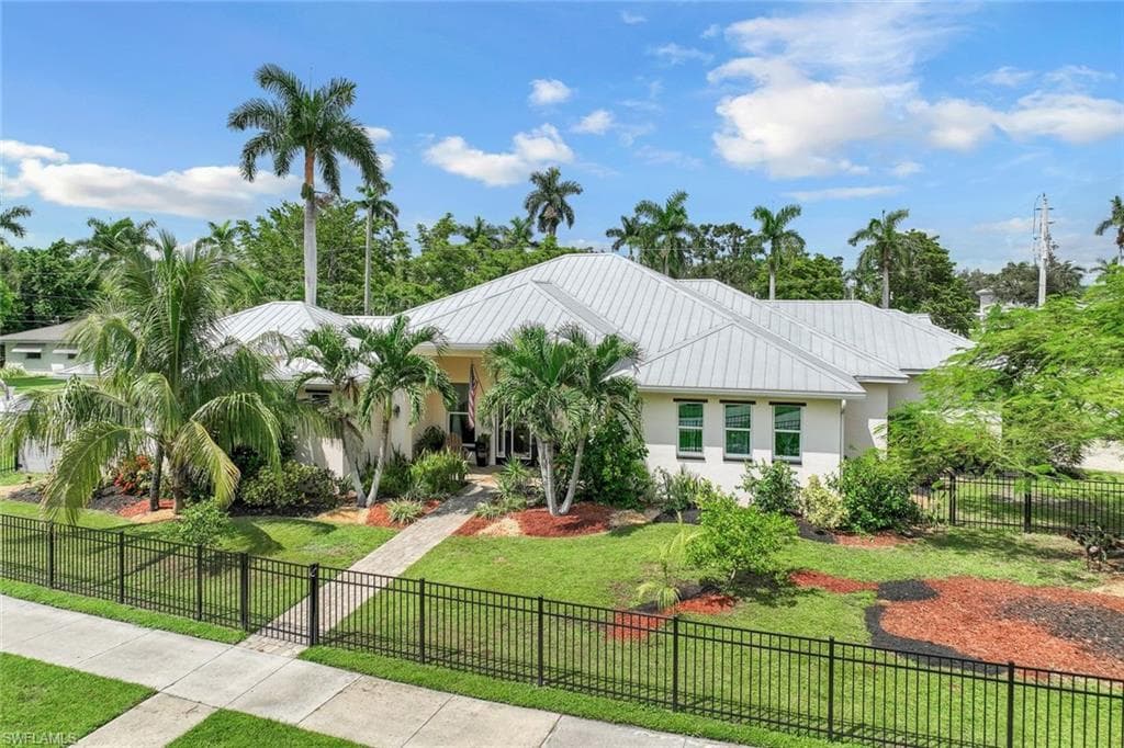 1471 Olmeda WAY FORT MYERS, FL 33901