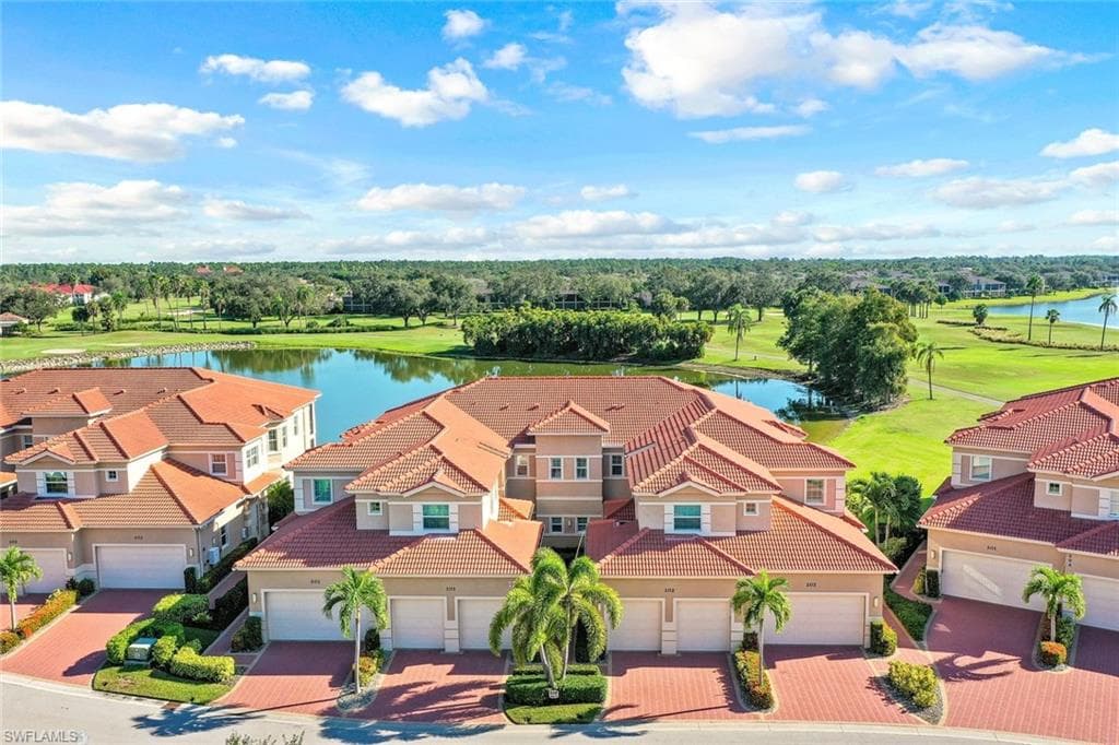 608 El Camino Real 202 NAPLES, FL 34119