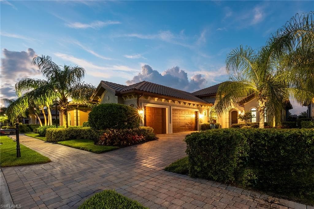 6790 Canwick Cove CIR NAPLES, FL 34113