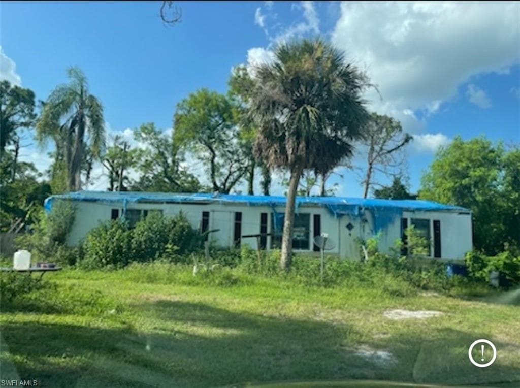 1982 Laurel LN NORTH FORT MYERS, FL 33917