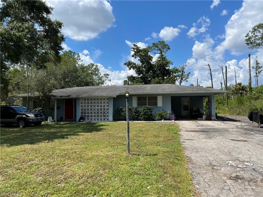 1409 Broadway AVE LEHIGH ACRES, FL 33972