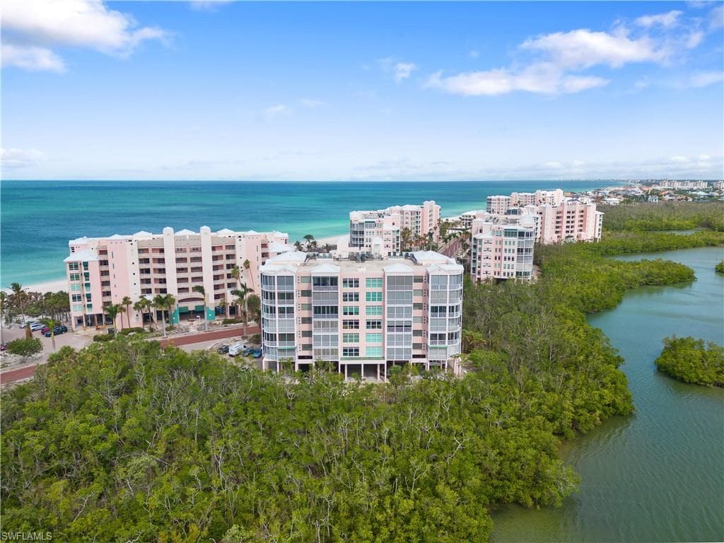 264 Barefoot Beach BLVD 404 BONITA SPRINGS, FL 34134