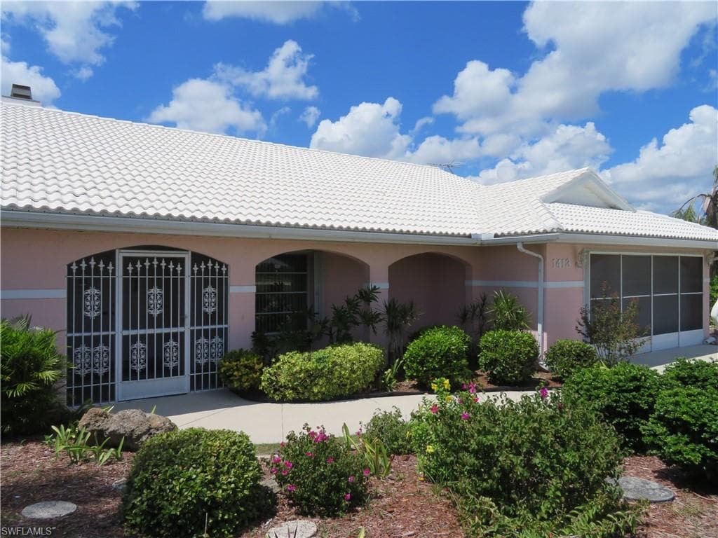 1413 Rio De Janeiro AVE PUNTA GORDA, FL 33983