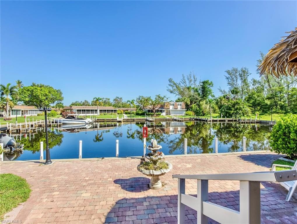 4777 Anchorage AVE FORT MYERS, FL 33919