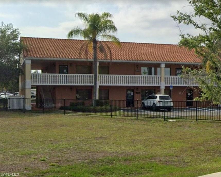 3390 Tamiami TRL 1J PORT CHARLOTTE, FL 33952