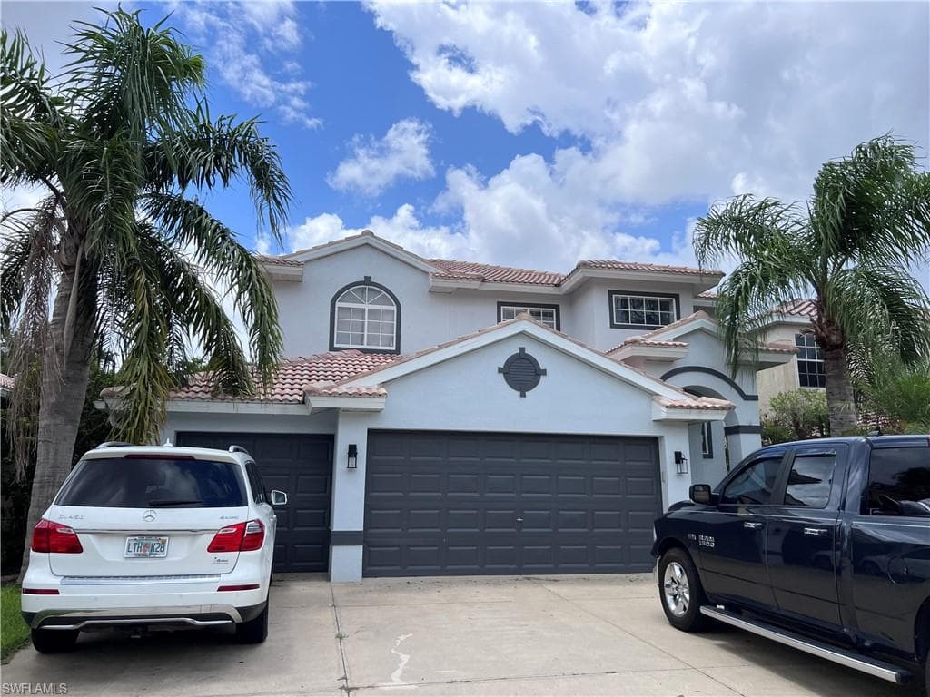 12723 Ivory Stone LOOP FORT MYERS, FL 33913