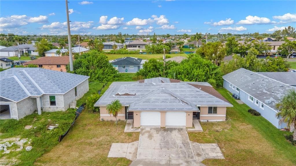213-215 Cape Coral PKWY W CAPE CORAL, FL 33914
