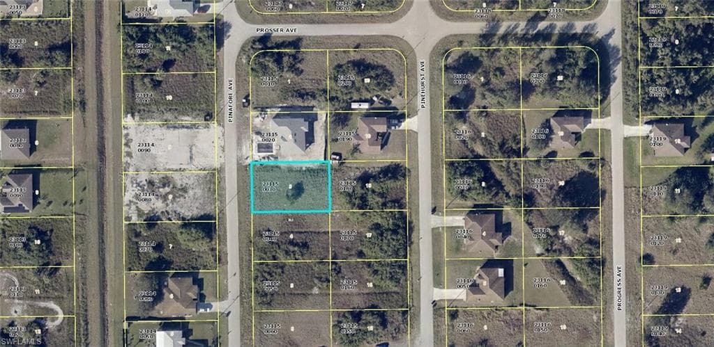 357 Pinafore AVE LEHIGH ACRES, FL 33974
