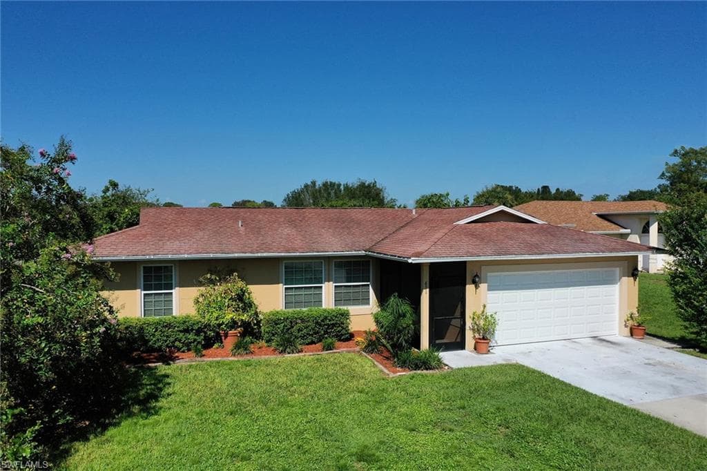 621 14th ST NE NAPLES, FL 34120