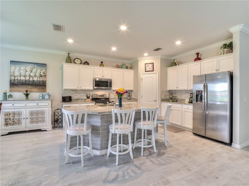 11575 Golden Oak TER FORT MYERS, FL 33913